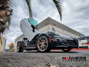 Alfa Romeo 4C Vertical Door Conversion Kit Alfa Romeo 4C Vertical Door Conversion Kit